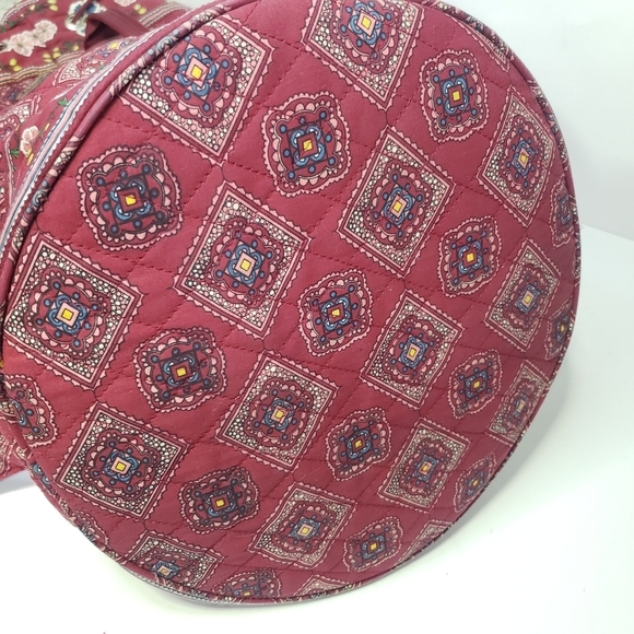 Americana by Sharif Large Quilted Drawstring Duffel Bag Travel Bag Backpack - Picture 7 of 12